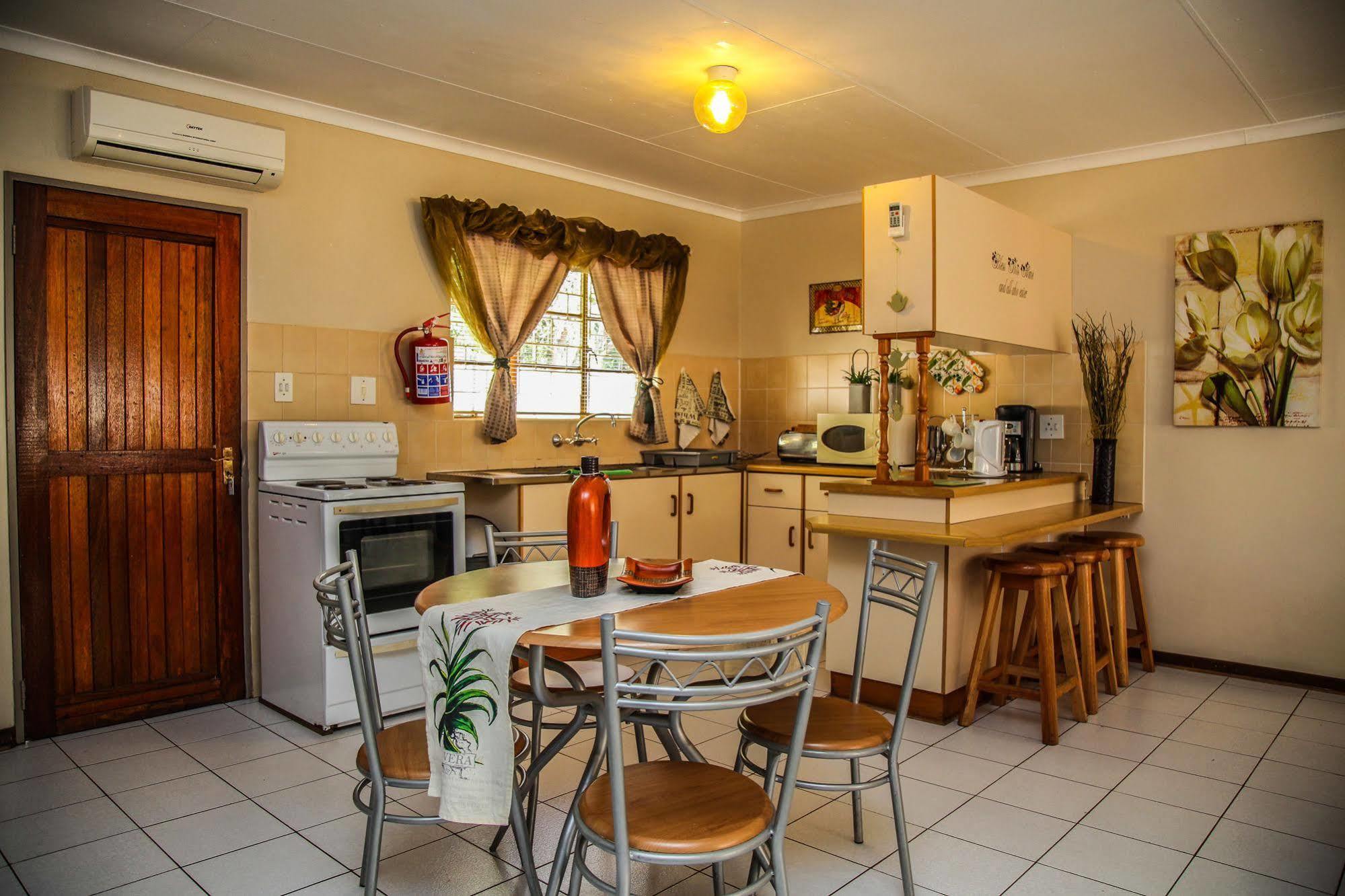 Aber Jetz Guesthouse Pongola Eksteriør billede